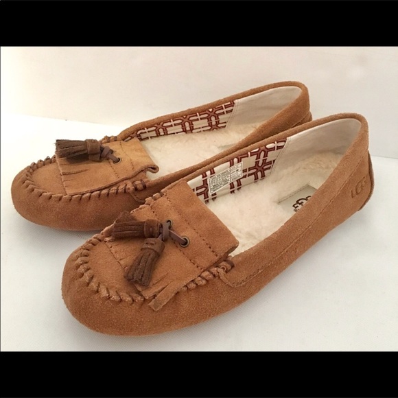 ugg lizzy moccasins